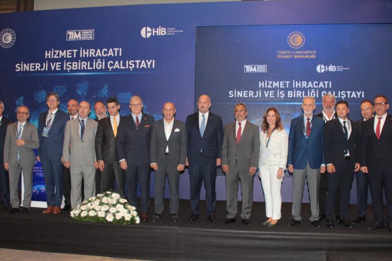 hizmet-ihracatcilari-130-milyar-dolarlik-ihracat-hedefi-icin-yol-haritasini-belirledi-12