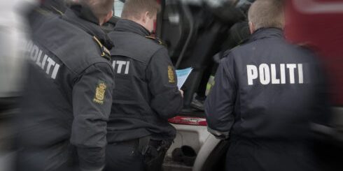 Politi_230315-490×315