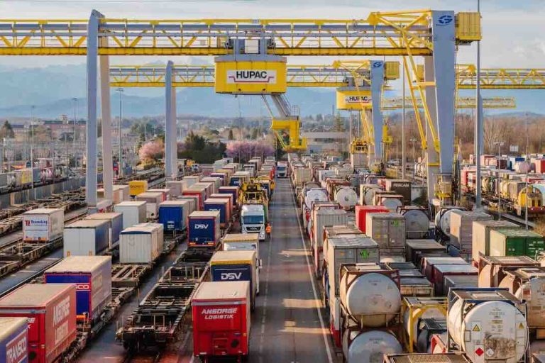Trasporto-merci-Hupac-consolida-il-traffico-combinato-e-rilancia-il-trasferimento-modale-in-Europa